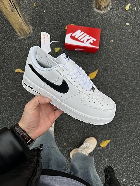 Зимові чоловічі кросівки з хутром Nike Air Force білі