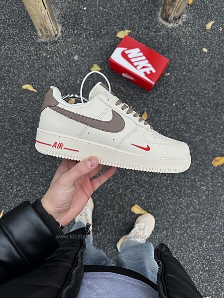 Зимові чоловічі кросівки з хутром Nike Air Force бежеві