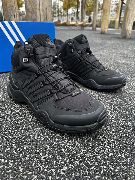 Зимові чоловічі черевики Adidas Terrex Gore-Tex, чорні термо