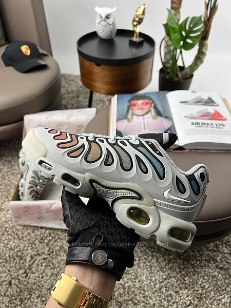 Кросівки чоловічі Nike Air Max Plus Drift Light Grey