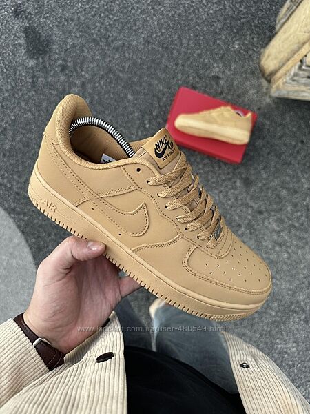 Кросівки чоловічі Nike Air Force camel