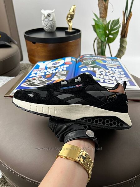 Кросівки чоловічі Reebok Classic Leather Hexalite black beige