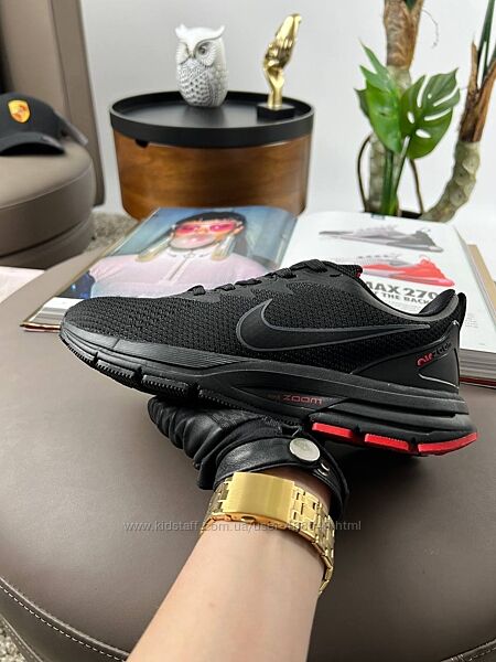 Кросівки чоловічі Nike Air Zoom чорні з червоним, сітка текстиль