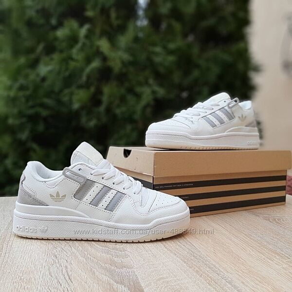 Кросівки жіночі Adidas Forum білі з сірим   
