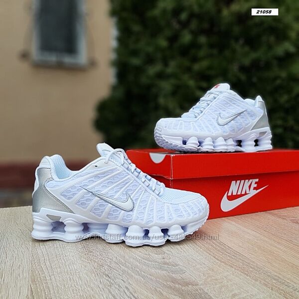 Кросівки жіночі Nike Shox TL White Metallic білі