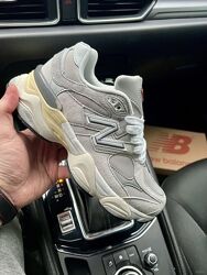 Кросівки жіночі New Balance 9060 сірі , замша/текстиль