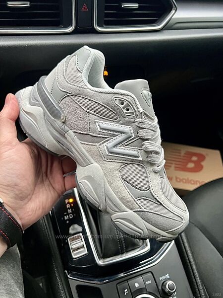 Кросівки жіночі New Balance 9060 Gray , замша/текстиль
