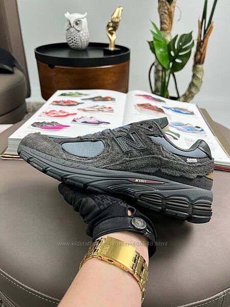 Кросівки New Balance 2002R WL dark grey, 36-41