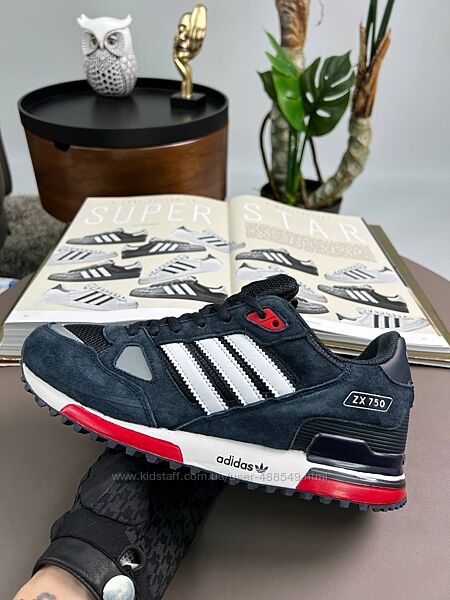Кросівки чоловічі Adidas ZX 750 темно сині
