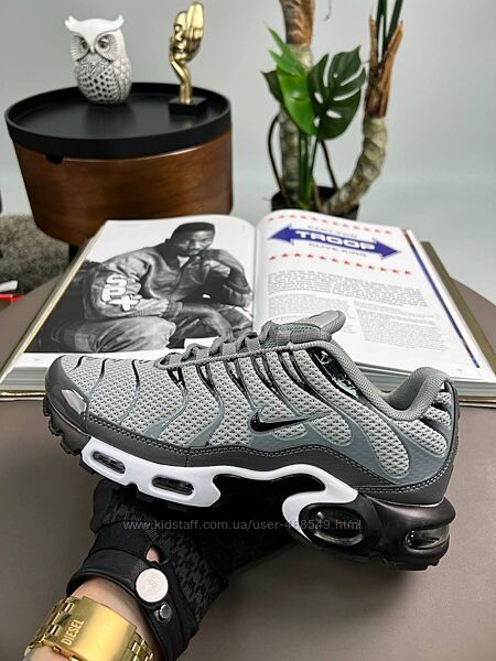 Кросівки чоловічі Nike Air Max Plus New Reflektive New Grey