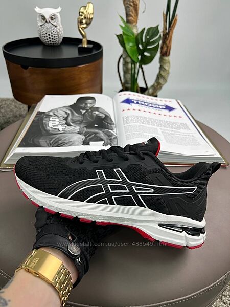 Кросівки чоловічі ASICS GT-1000 11, чорні з червоним