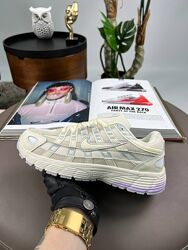 Кросівки жіночі Nike P-6000 Beige