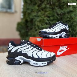 Кросівки жіночі Nike Air Max TN Plus білі з чорним 