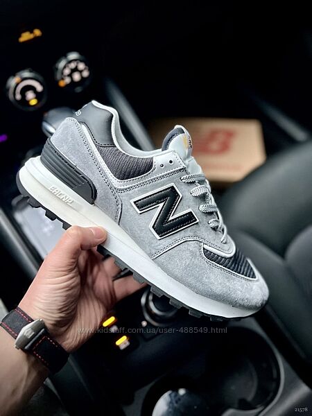 Кросівки чоловічі New Balance 574 Legacy, сірі з чорним, замша/текстиль