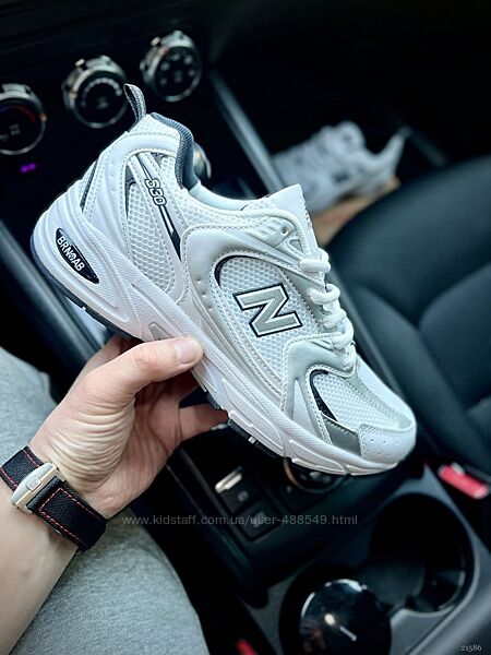 Кросівки чоловічі New Balance 530 білі з синім, шкіра/сітка