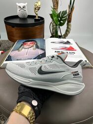 Кросівки чоловічі Nike Air Zoom x React світло сірі, сітка/текстиль