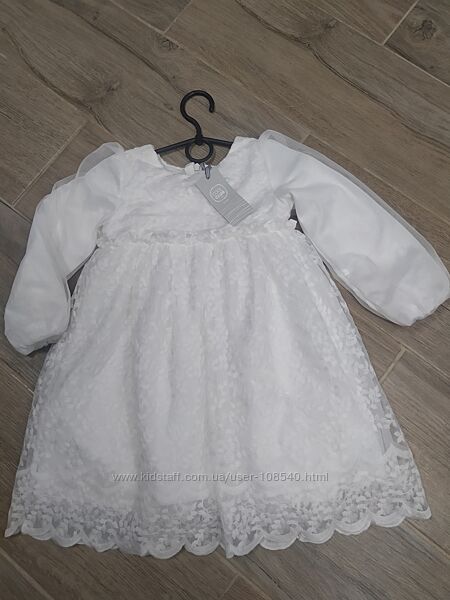 Нарядное белое пышное платье 92-98р.