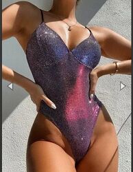 Раскошный мерцающий купальник