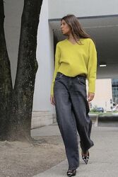 Светр з v-подібним вирізом zara 2142/169 розмір s