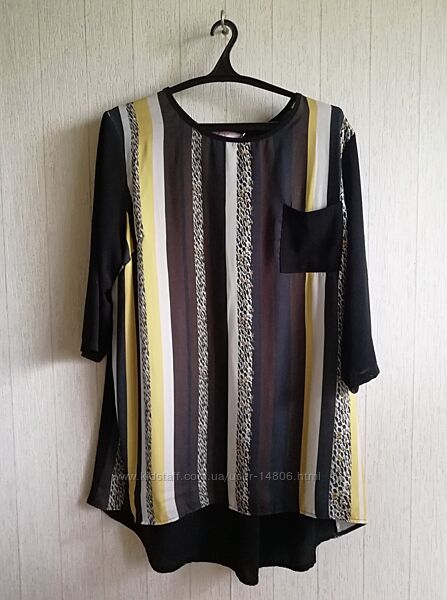 Стильна, оригінальна італійська блуза  54-56