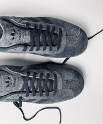 Кеди Gazelle adidas  сірого кольору 26,5 см
