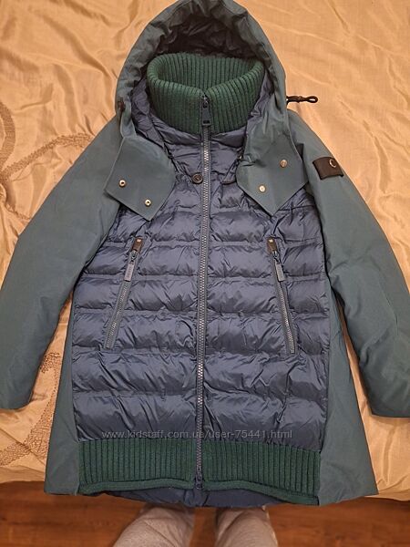 Зимова куртка фірми Clasna 