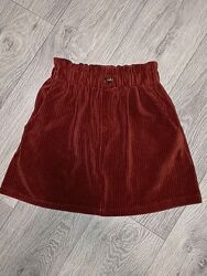 Продам новеньку спідничку з вельвету фірми Zara
