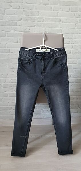 Классные джинсы Skinny Denim Co 10-11л. , состояние новых