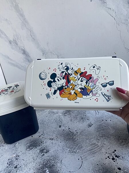 Контейнер Міккі та Дональд. 1.1 л Tupperware 