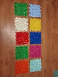 Килимок масажний ортопедичний на 10 на пазлів.