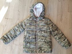 Куртка  ,  зимняя , GAP  , XL , 146-152см , в отличном состоянии,  лёгкая  