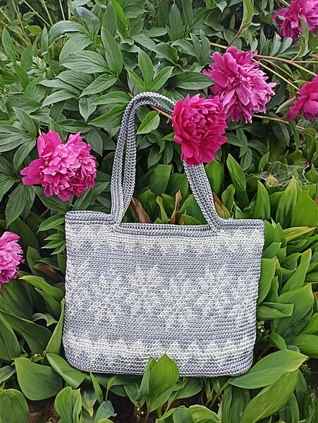 Вязана сумка ручної роботи