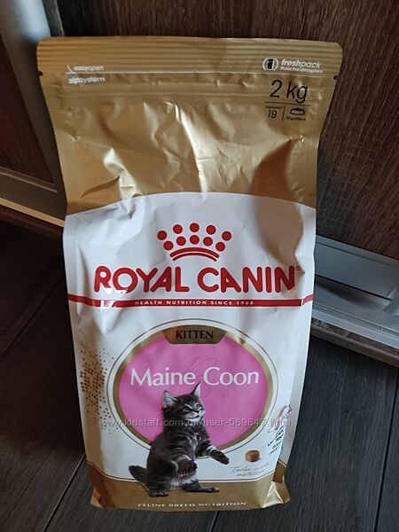 Корм Royal Canin для кошенят мейнкунів