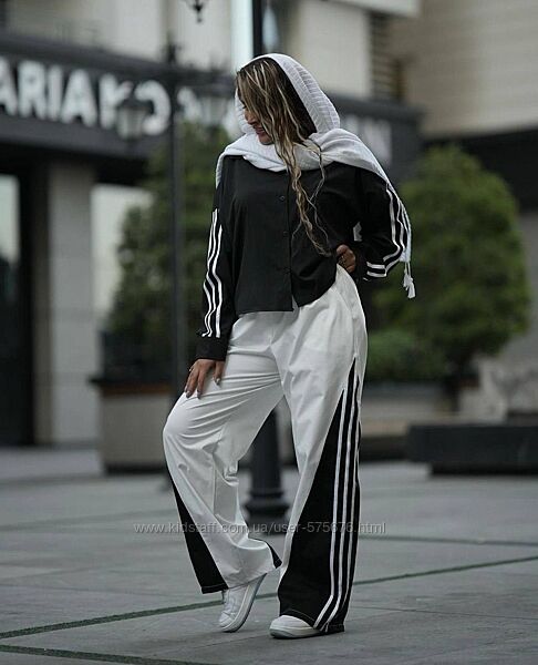 42-44, 46-48, 50-52 костюм щільний котон, плащівка еммі з лампасами