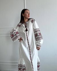 S, M, L сукня вишиванка з квітковим орнаментом вільного крою в українському