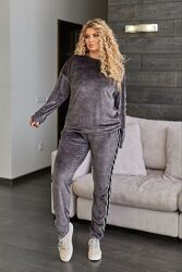 48-50, 52-54 , 56-58 костюм велюр мрамор декоровано лампасами