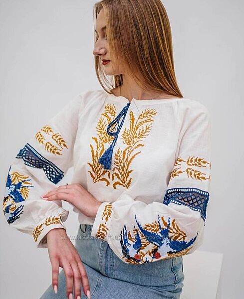 S, M, L, XL блуза вишиванка з ластівками