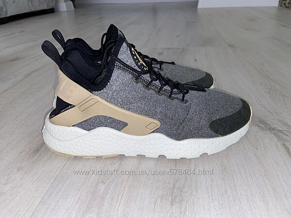 Кросівки Nike Air Huarache Run, оригінал, р-р 38-39,  уст 25 см