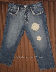 Стильные джинсовые капри по доступной цене