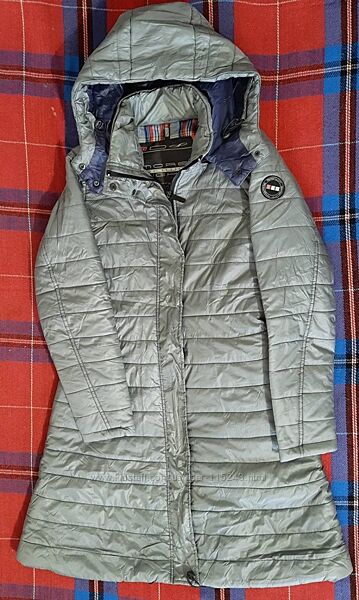 Жіноча демісезона куртка/пальто Duck and Save