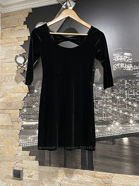 Сукня міні чорна оксамитова Orsay