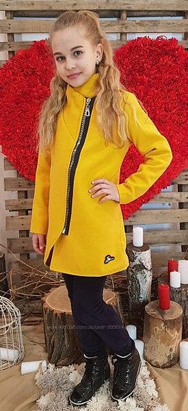 Пальто на девочку размер 140