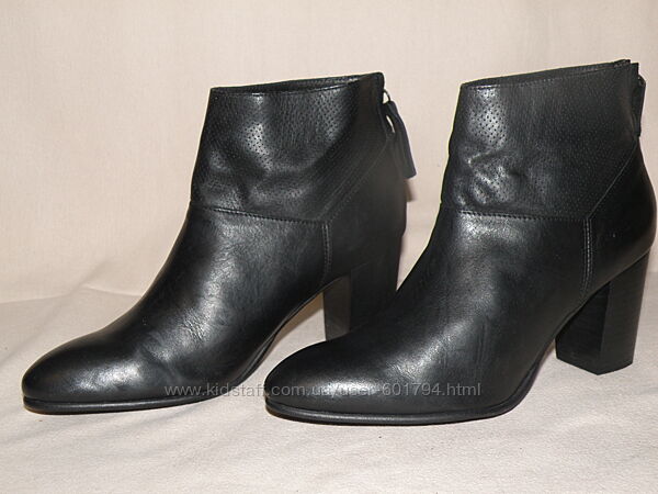 Женские демисезонные ботинки Minelli 37р 24 см