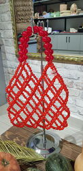 Сумка - авоська из красных бусин