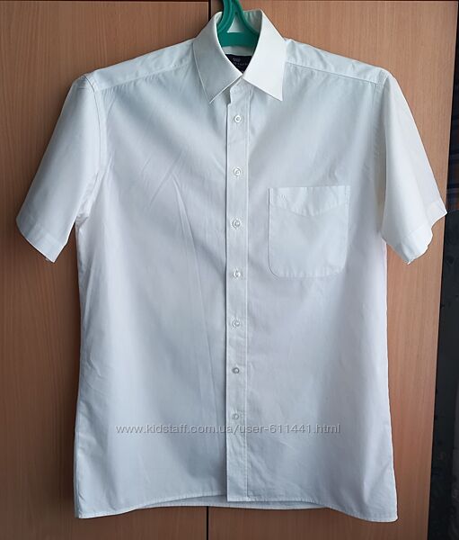 Рубашка от бренда Lorenzo Calvino Milano/Германия/Color-White.
