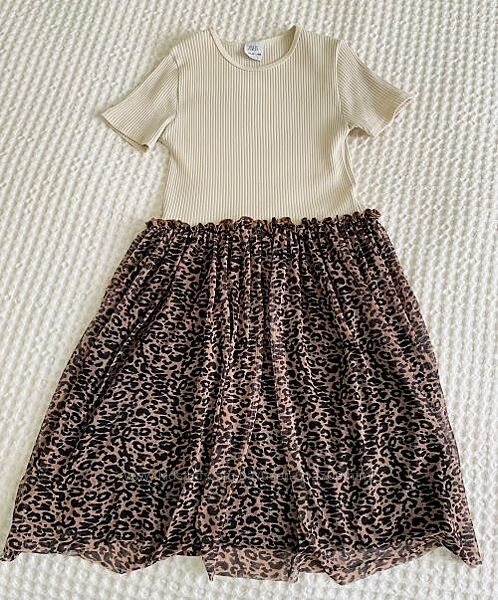 Стильна сукня Zara