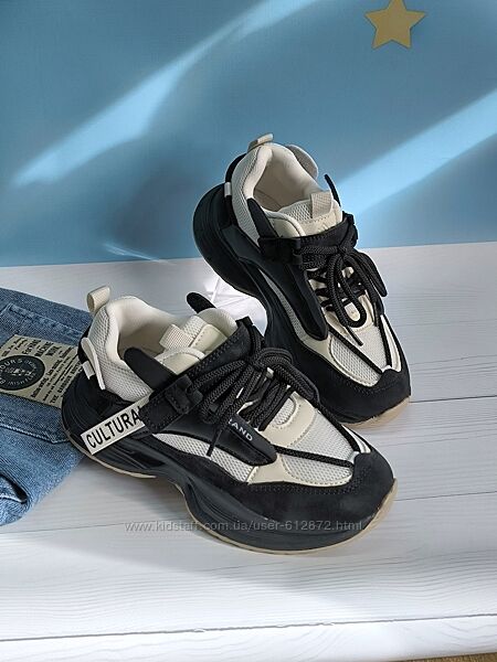 Стильні кросівки  34,35