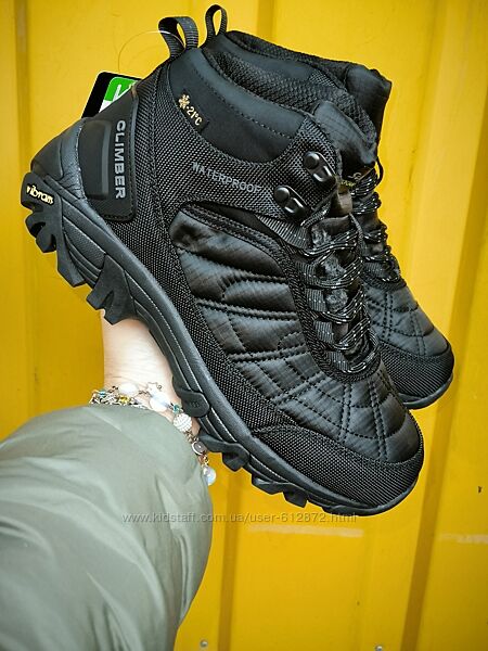 Зимові черевики 36-41рр waterproof