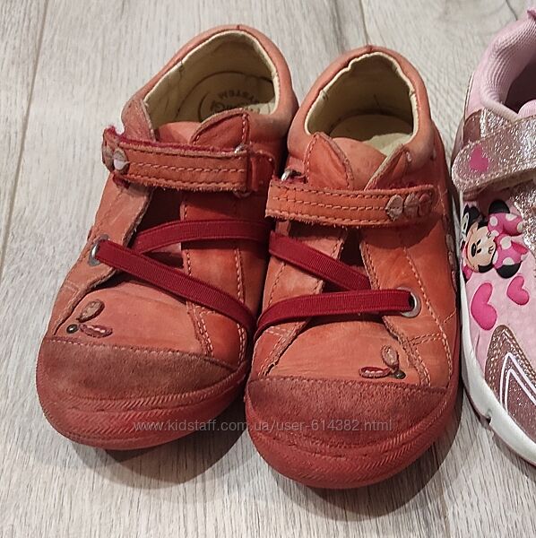 Кросівки, мокасини