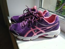 Кроссовки Asics Оригинал р. 35, ст. 22,5см